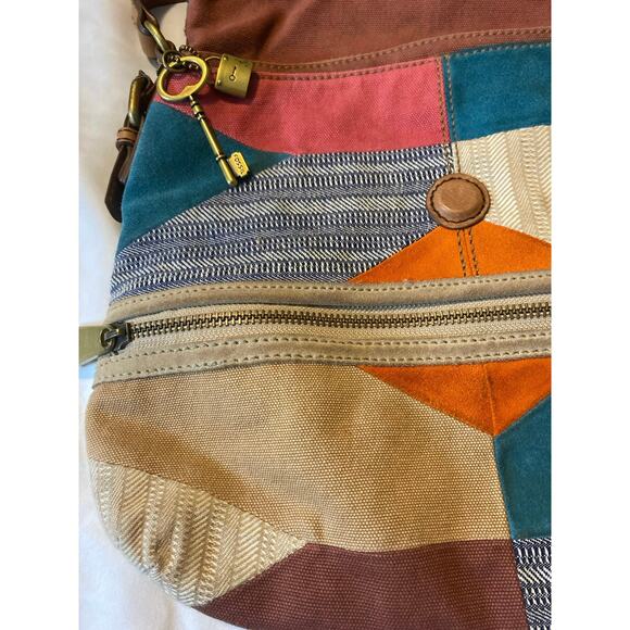 Fossil Patchwork Suede canvas Fold over messenger Top Handle Boho Charms - Picture 6 of 9